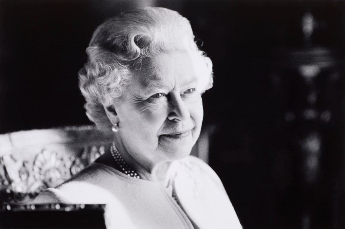 Meghalt II. Erzsébet királynő