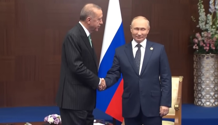 Vlagyimir Putyin orosz és Recep Tayyip Erdogan török elnök